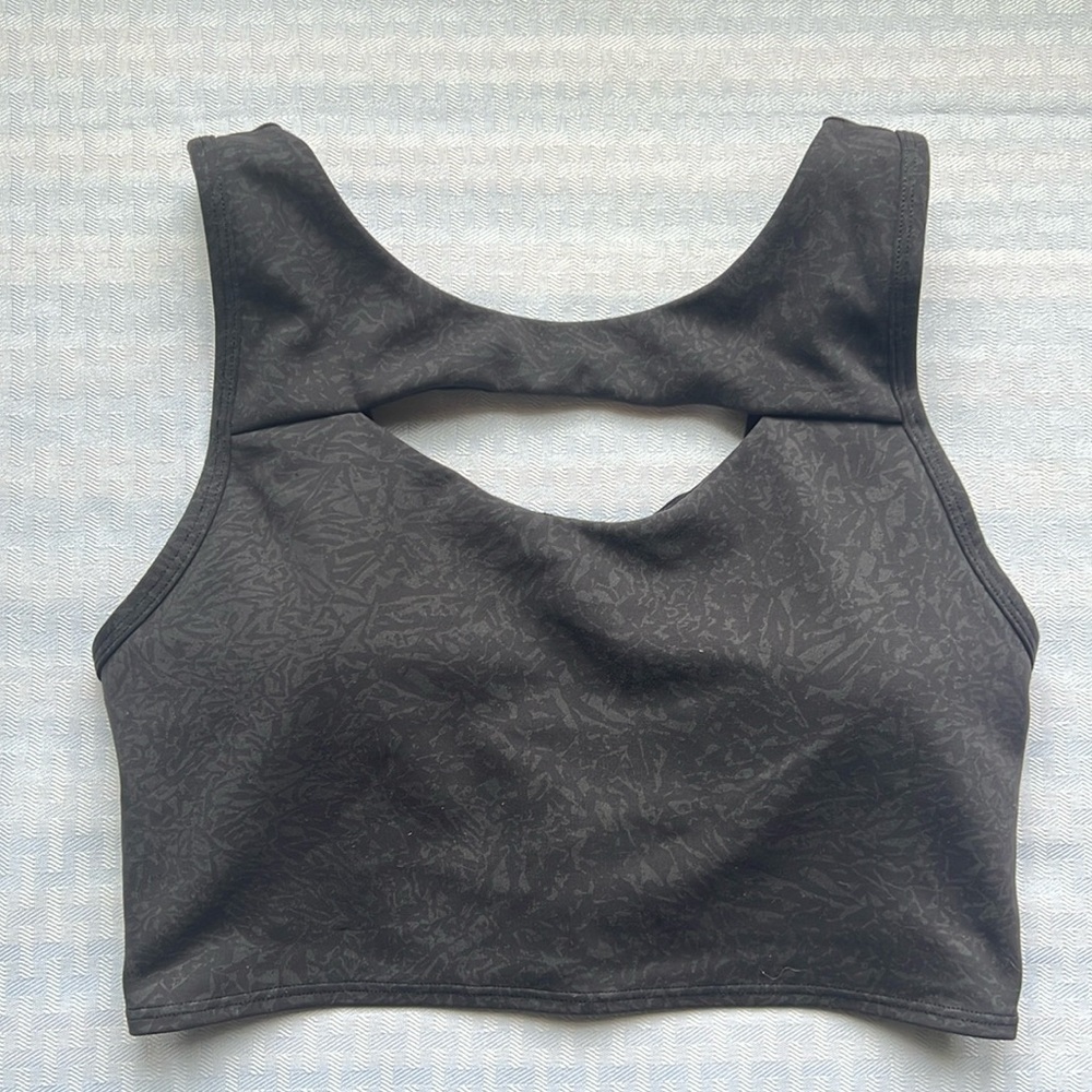 Black Lululemon Sports Bra